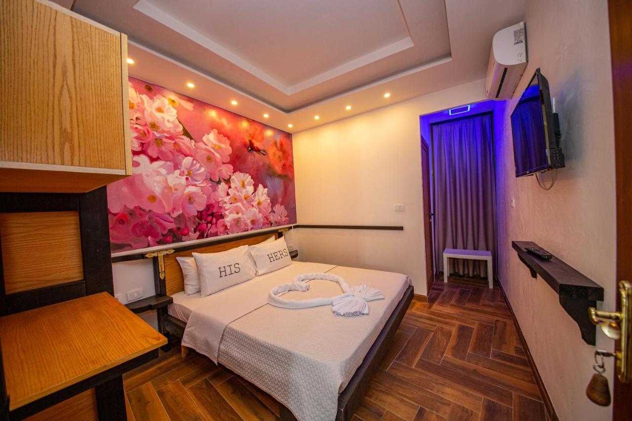 Hotel Legjenda Шкодер Экстерьер фото