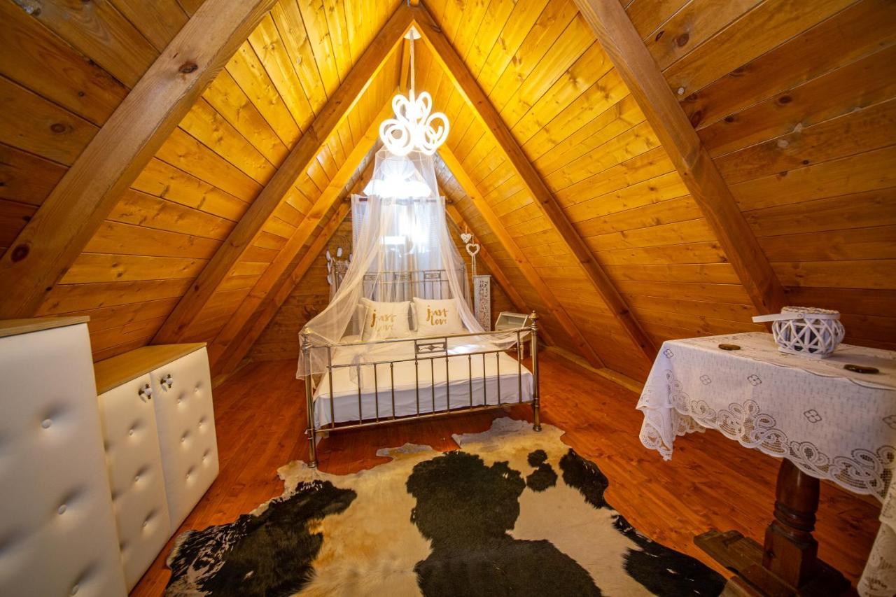 Hotel Legjenda Шкодер Экстерьер фото