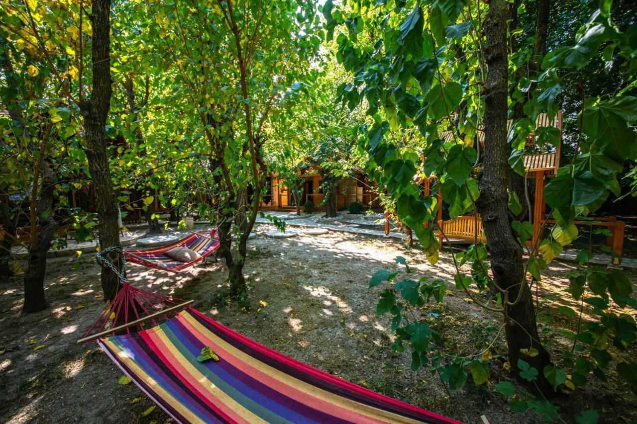 Hotel Legjenda Шкодер Экстерьер фото