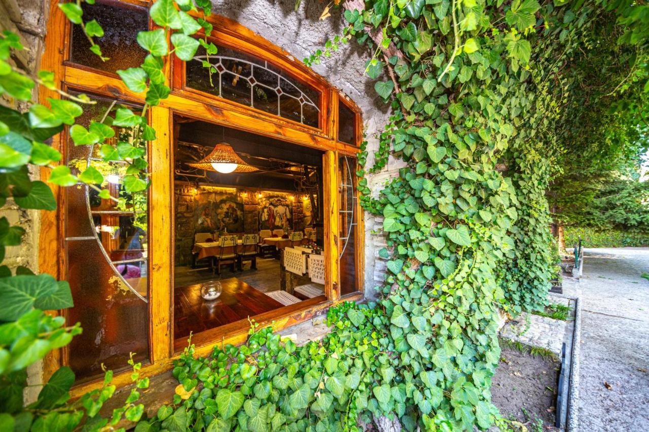 Hotel Legjenda Шкодер Экстерьер фото