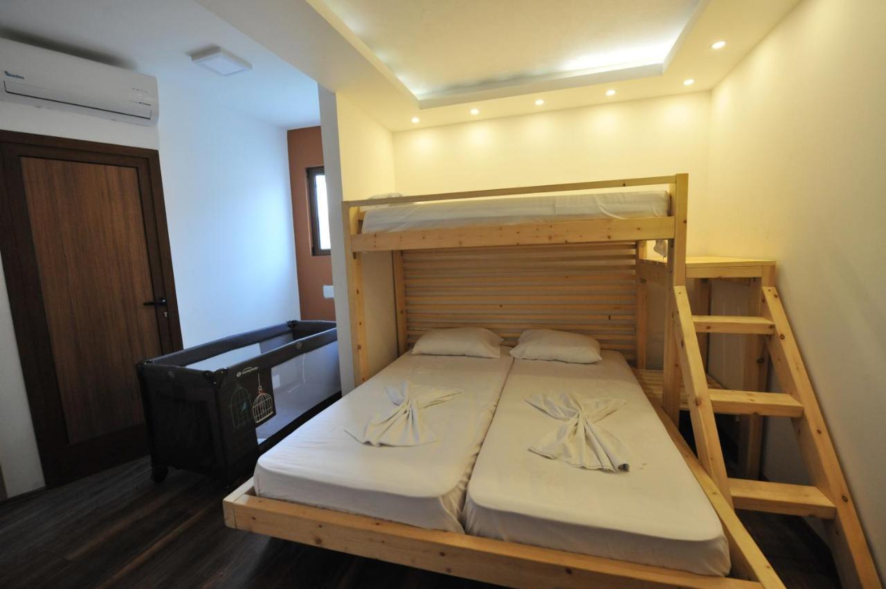 Hotel Legjenda Шкодер Экстерьер фото